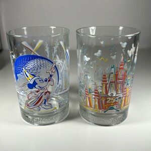 Vinatge 25th Anniversary Walt Disney World Collectable Glass Cups Set of 2